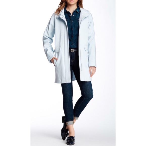 collarless duster coat